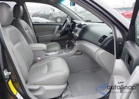 2009 Toyota Highlander from USA, damaged, VIN JTEES41A492110559